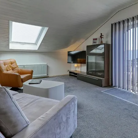 Suit' & Fruehstueck Zum Latschen - Adults Only Mauth