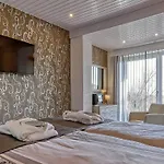 Suit'&frühstück Zum Latschen - Adults Only - Maskenfrei 3*