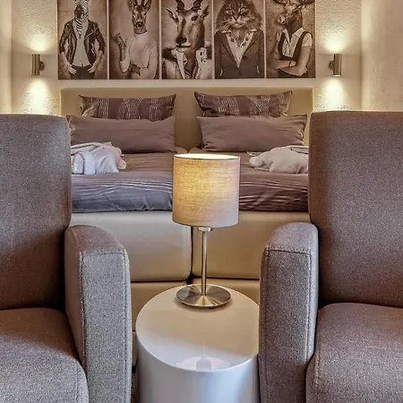 Suit' & Fruehstueck Zum Latschen - Adults Only Hotel 3*