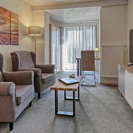 Suit' & Fruehstueck Zum Latschen - Adults Only فندق