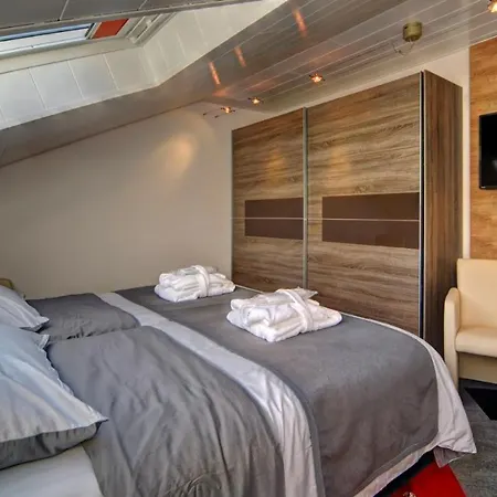 Suit' & Fruehstueck Zum Latschen - Adults Only 3* Mauth