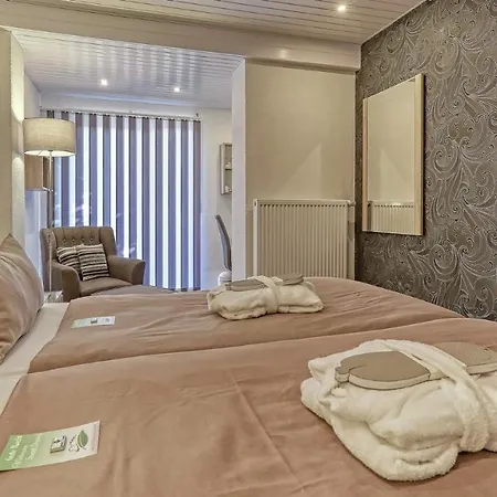 Suit' & Fruehstueck Zum Latschen - Adults Only Mauth