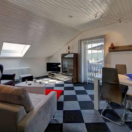 Hotel Suit' & Fruehstueck Zum Latschen - Adults Only
