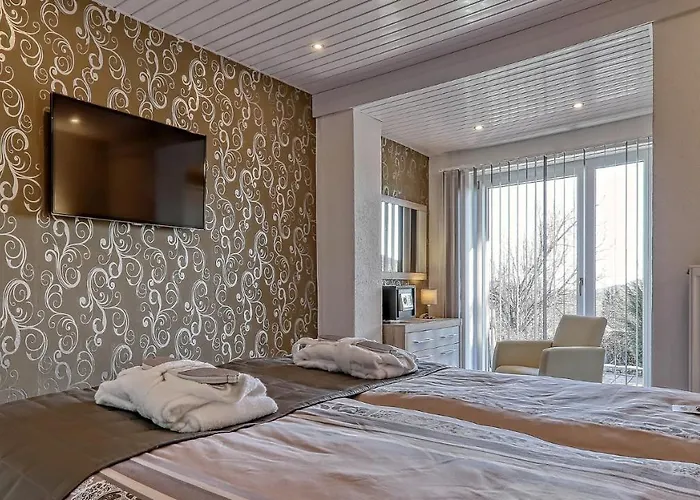 Suit' & Fruehstueck Zum Latschen - Adults Only 3*