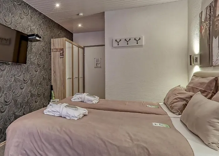 Ξενοδοχείο Suit' & Fruehstueck Zum Latschen - Adults Only 3*